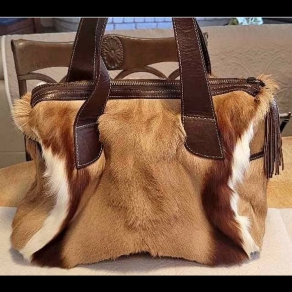 Hand Bag - Picture 10 of 10